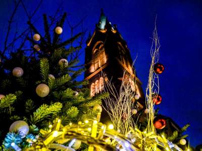 Spectacle son et lumière : l'horloge magique du Père Noël