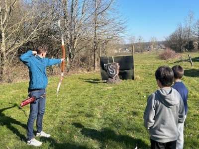 Tir à l'arc en pleine nature